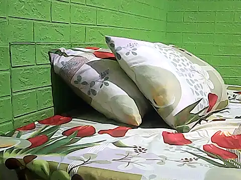 Sweetmarieee online show from December 4, 2025, 12:58 pm