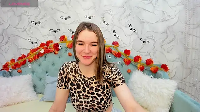 AriaAmaren online show from October 29, 2025, 11:50 pm