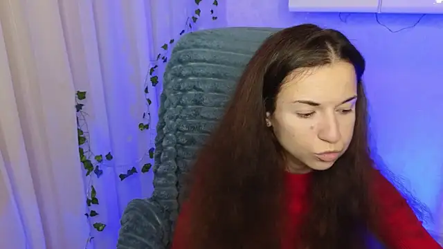 Snapshot of Ulyanix chatting on December 2, 2025, 4:40 am Ulyanix online show from December 2, 2025, 4:40 am