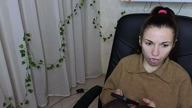 Ulyanix online show from February 3, 2026, 5:05 am