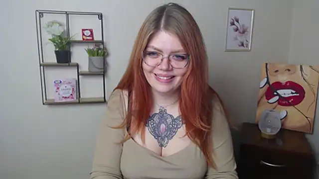 Lina ri  online show from November 12, 2025, 7:24 pm