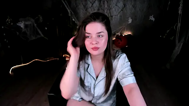 Snapshot of Amore_Angel chatting on October 30, 2025, 1:12 pm Amore Angel online show from October 30, 2025, 1:12 pm