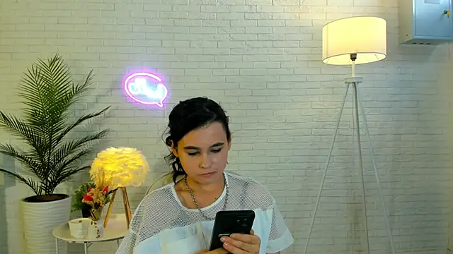 DinahLumb online show from October 30, 2025, 12:39 pm