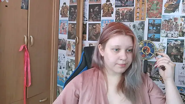 Snapshot of FoxPlayXX chatting on July 14, 2026, 10:21 am FoxPlayXX online show from July 14, 2026, 10:21 am