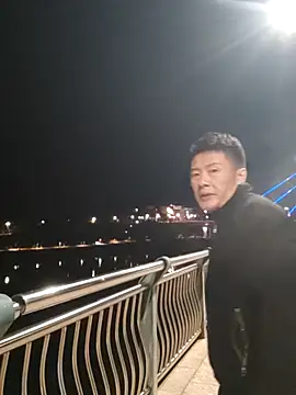 tian7788 online show from December 17, 2025, 2:23 pm