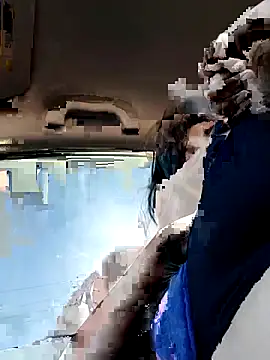 MZThang2Kute online show from November 1, 2025, 10:56 pm