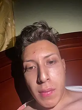 Snapshot of Dominick258 chatting on October 29, 2025, 6:09 pm Dominick258 online show from October 29, 2025, 6:09 pm