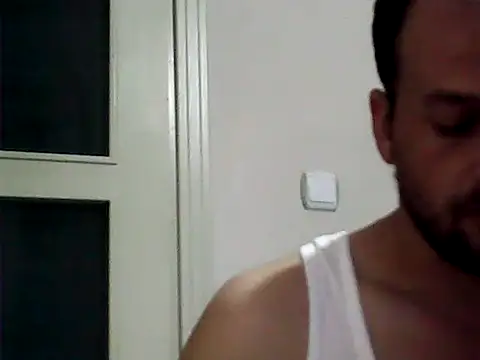 expenser37 online show from November 11, 2025, 4:18 pm