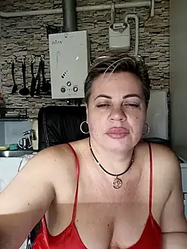 MilkySky online show from December 18, 2025, 2:45 pm