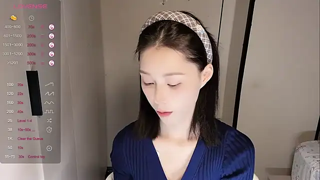 yuyu-33 online show from November 12, 2025, 1:06 am