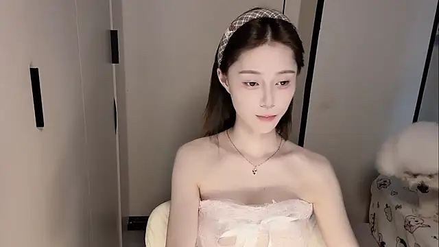 yuyu-33 online show from March 19, 2026, 9:02 am