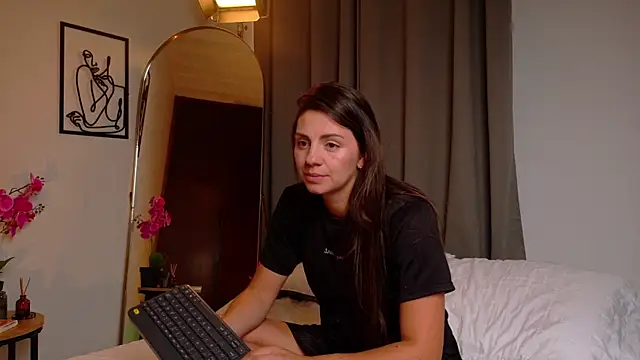 SeleneNova online show from July 9, 2026, 6:56 pm