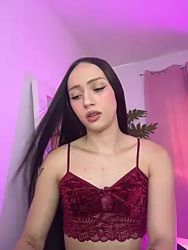 Snapshot of BabyLauritaa chatting on June 2, 2026, 7:49 pm BabyLauritaa online show from June 2, 2026, 7:49 pm