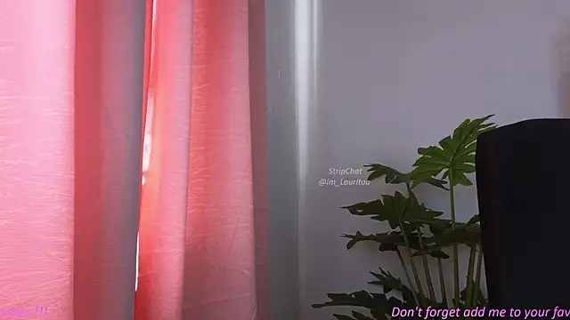Snapshot of BabyLauritaa chatting on June 27, 2026, 8:03 pm BabyLauritaa online show from June 27, 2026, 8:03 pm