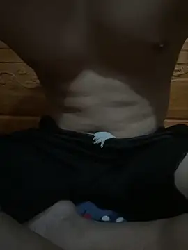 Snapshot of Kevin-xx chatting on November 5, 2025, 9:26 pm Kevin-xx online show from November 5, 2025, 9:26 pm