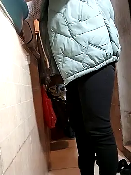 Drizzle-Rian online show from January 11, 2026, 1:05 pm