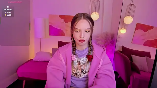 Snapshot of Iris_Fresh chatting on November 22, 2025, 9:25 pm Iris Fresh online show from November 22, 2025, 9:25 pm