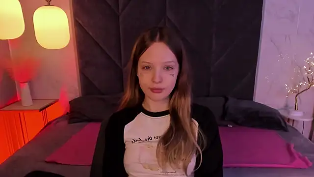 Snapshot of Iris_Fresh chatting on December 5, 2025, 8:49 pm Iris Fresh online show from December 5, 2025, 8:49 pm