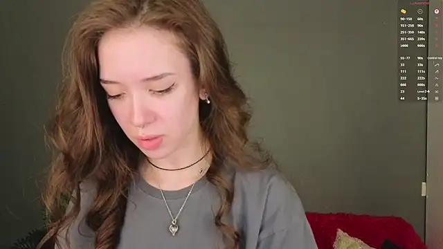 tinyanie online show from March 5, 2026, 8:16 pm