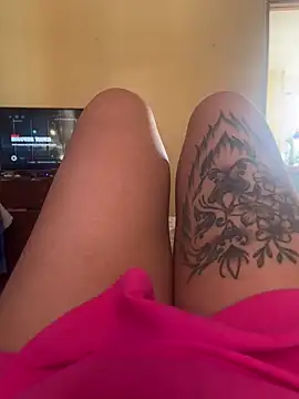 Snapshot of gatitaamelosa chatting on December 17, 2025, 8:04 pm gatitaamelosa online show from December 17, 2025, 8:04 pm