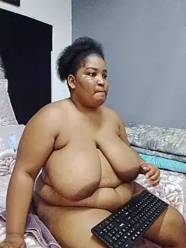 MassiveBoobsxxxx online show from January 7, 2026, 8:44 pm