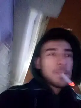 yasinesra757  online show from January 12, 2026, 2:39 am