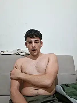 Snapshot of yasinesra757_ chatting on May 31, 2026, 9:05 pm yasinesra757 online show from May 31, 2026, 9:05 pm