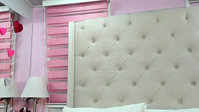 Snapshot of scarlett_leblanc_ chatting on July 25, 2026, 12:14 pm scarlett leblanc online show from July 25, 2026, 12:14 pm