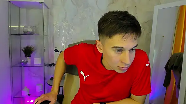 Snapshot of MarkKullen chatting on November 1, 2025, 5:15 pm MarkKullen online show from November 1, 2025, 5:15 pm