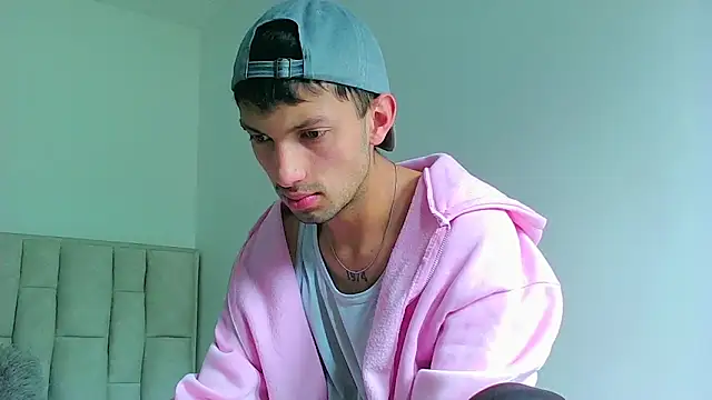 dylan drakee online show from January 13, 2026, 2:44 pm