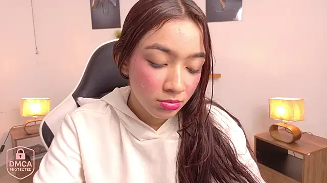 Snapshot of valeria_aragon1107 chatting on November 27, 2025, 6:32 pm valeria aragon1107 online show from November 27, 2025, 6:32 pm