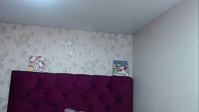 selenabustamante online show from April 18, 2026, 11:25 am