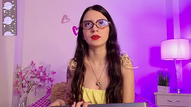 dark angell77 online show from April 8, 2026, 11:10 am