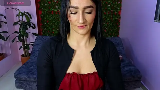 malen fitnessmilf online show from April 15, 2026, 12:01 pm