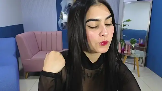 amy lovelydoll online show from July 6, 2026, 10:45 pm