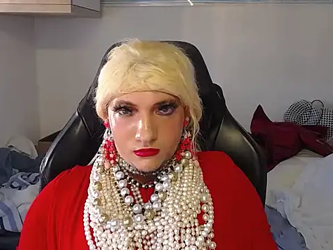 VanesaCrossic online show from December 20, 2025, 9:16 am