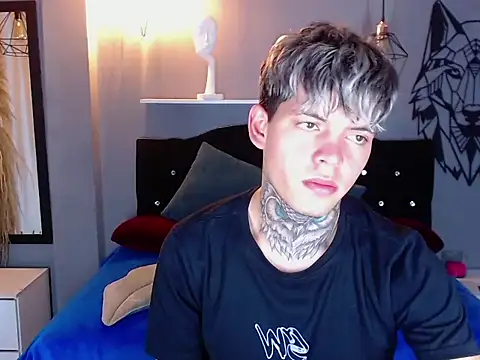 frankboyx online show from November 15, 2025, 8:05 pm