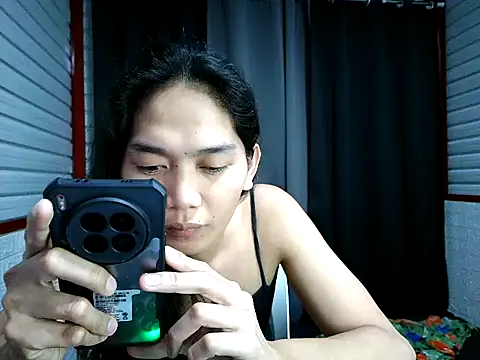 Snapshot of xwildflowerx chatting on December 3, 2025, 5:33 pm xwildflowerx online show from December 3, 2025, 5:33 pm