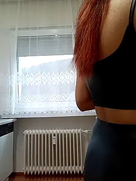 Aleioji10 online show from February 12, 2026, 11:16 am