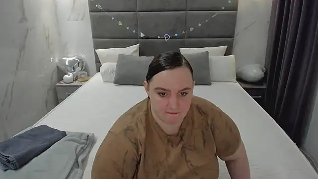 bbwsexis online show from April 15, 2026, 7:37 am