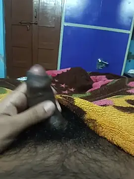 Snapshot of bearslove143 chatting on November 14, 2025, 8:18 pm bearslove143 online show from November 14, 2025, 8:18 pm