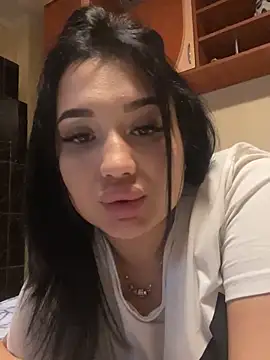 Bella Ella1203 online show from November 9, 2025, 6:06 pm