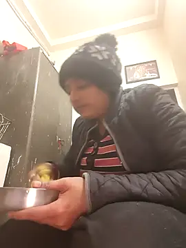 Hot-Sana2 online show from January 7, 2026, 6:21 pm