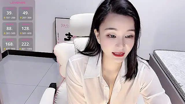 Snapshot of Bloo3iss chatting on December 1, 2025, 7:46 am Bloo3iss online show from December 1, 2025, 7:46 am