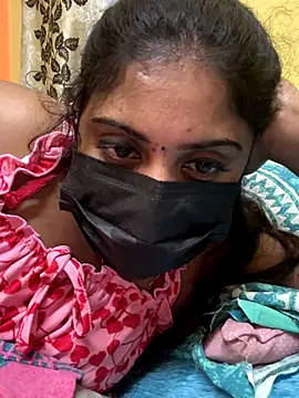 Tamil Hot Varshu online show from December 21, 2025, 6:48 pm