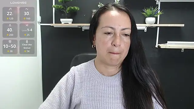 Lauryn Jones online show from June 4, 2026, 7:09 pm