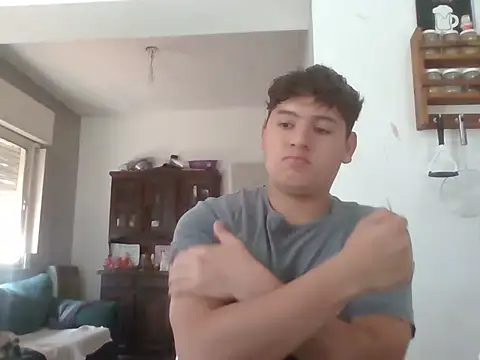 Myboy0020 online show from November 17, 2025, 12:33 pm