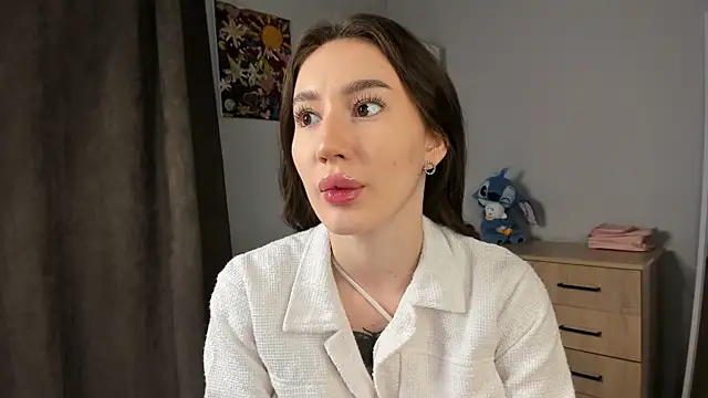 VvesssbZe online show from November 26, 2025, 10:27 am