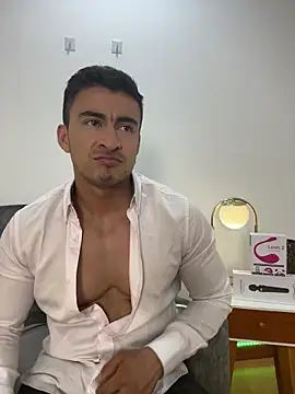 Chris Clarck online show from November 20, 2025, 7:57 pm