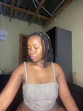 MiyaXo2 online show from April 12, 2026, 6:57 pm